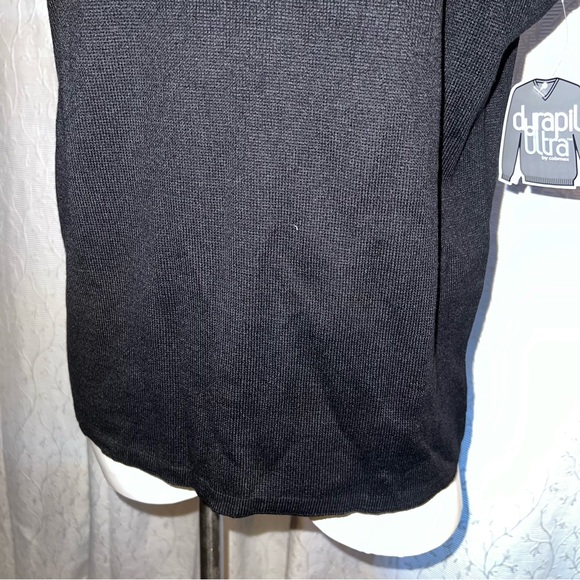 Doc & Amelia vest and sweater - Picture 3 of 11